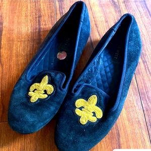 Classic and Classy Ladies Flats Loafers Slippers. 8.5